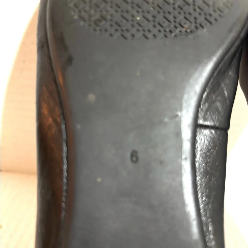 Tory Burch elegant black